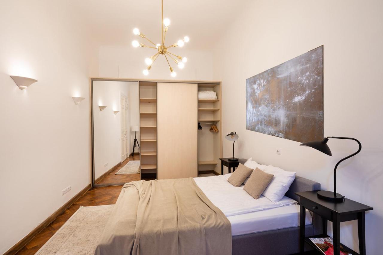 Old Riga Modern And Spacious 2 Bedroom Apartment エクステリア 写真