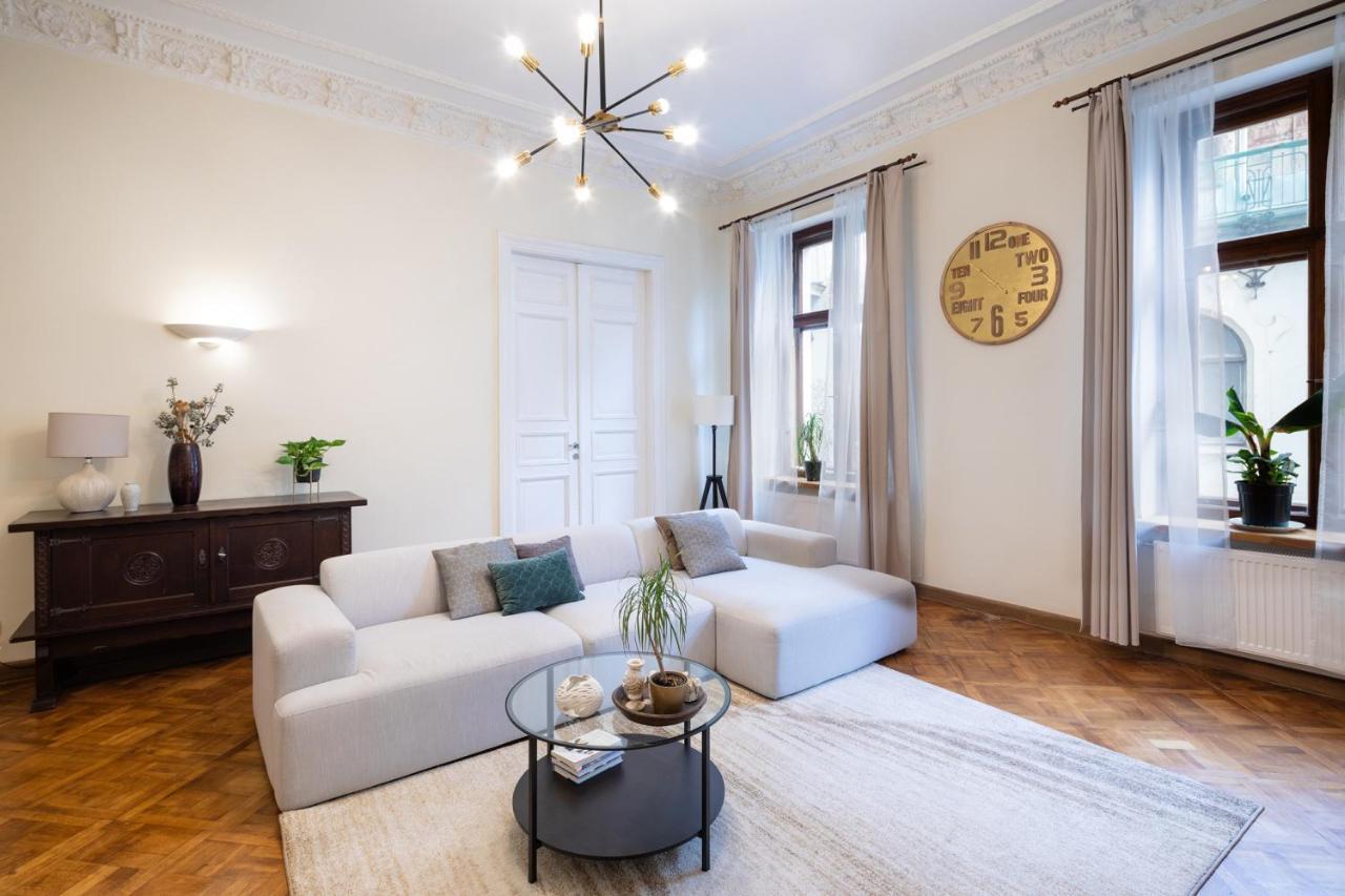 Old Riga Modern And Spacious 2 Bedroom Apartment エクステリア 写真