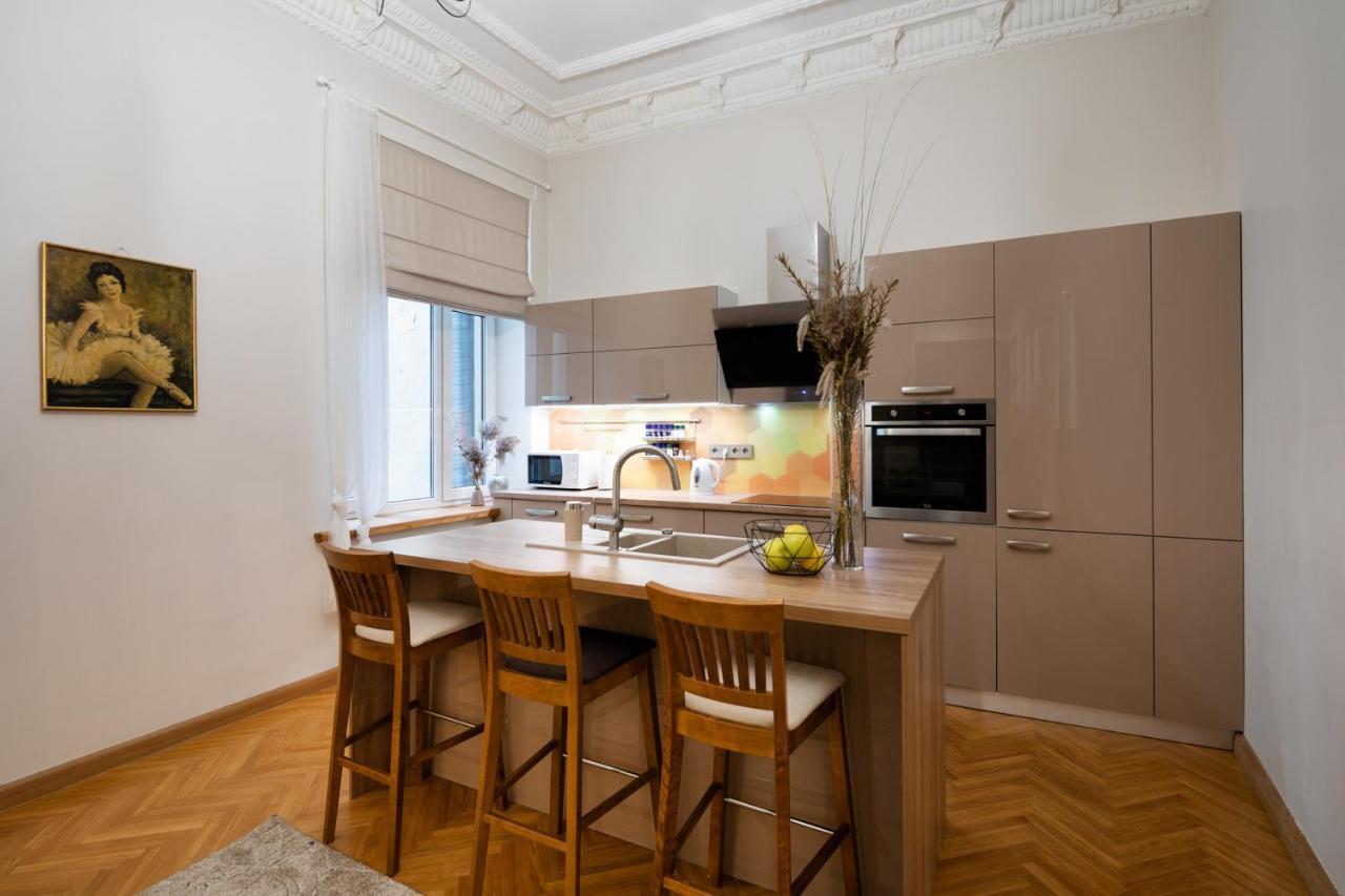Old Riga Modern And Spacious 2 Bedroom Apartment エクステリア 写真