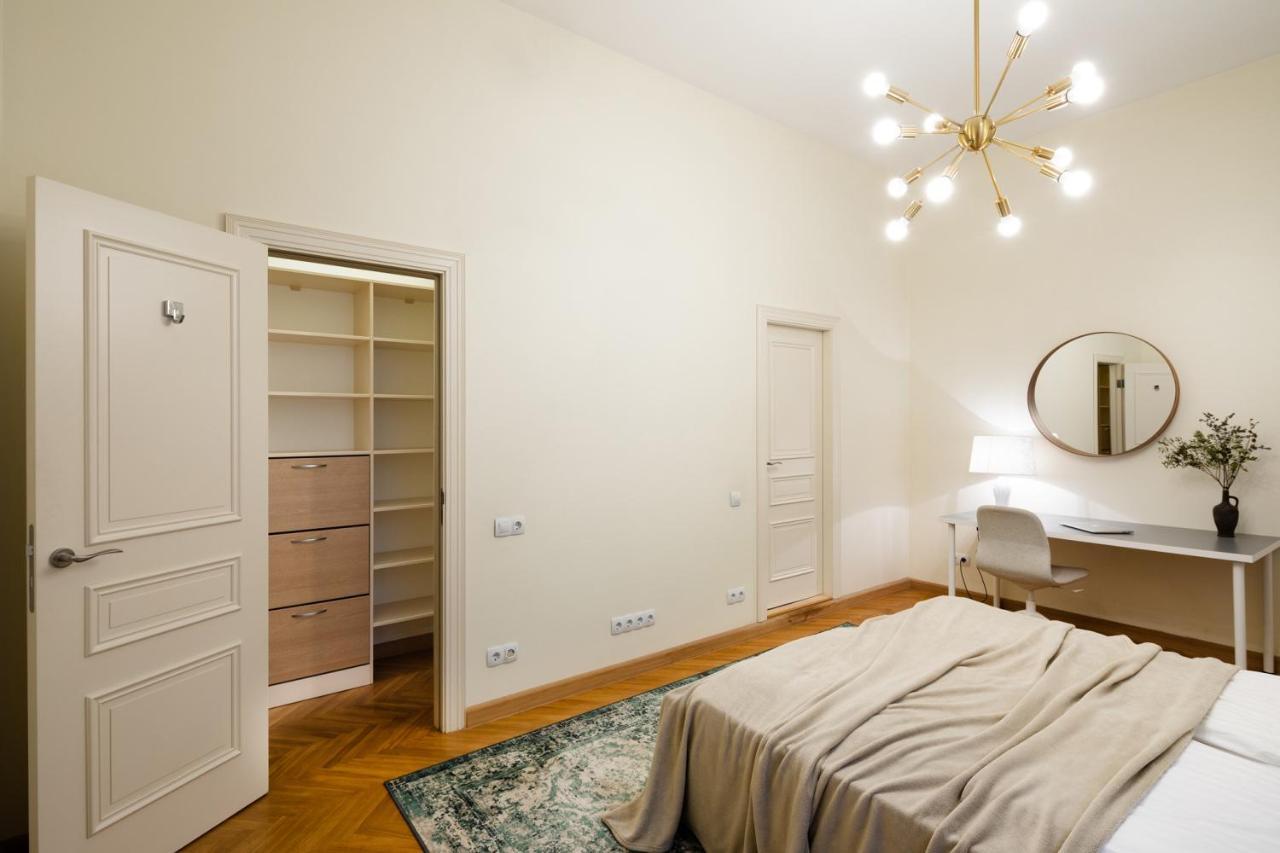 Old Riga Modern And Spacious 2 Bedroom Apartment エクステリア 写真