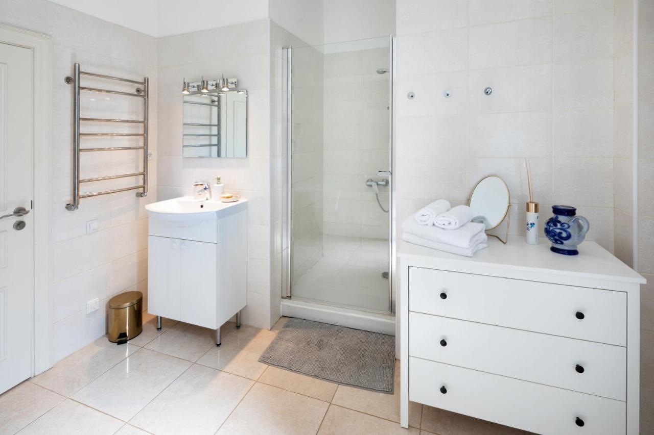 Old Riga Modern And Spacious 2 Bedroom Apartment エクステリア 写真